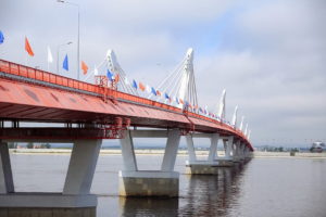 Il ponte dell'amicizia senza limiti tra Cina e Russia