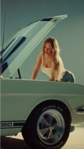 L'@merica si guarda il culo