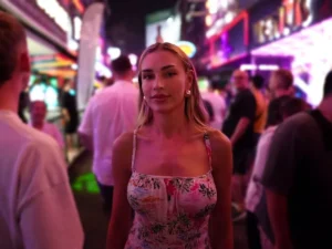 The Party Is Over – La BBC e la notte di Bangkok